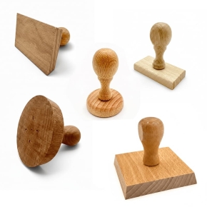 Monture tampon en bois vierge